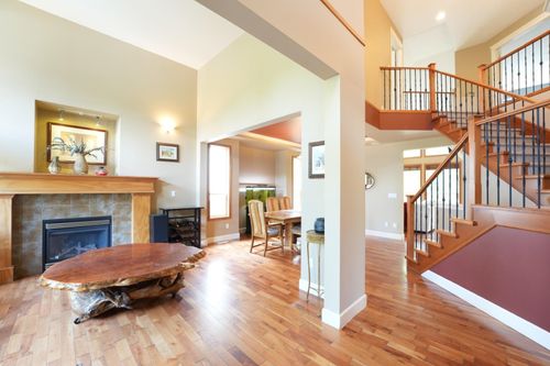 10608 240a Street, Maple Ridge, BC, V2W2B1 | Card Image
