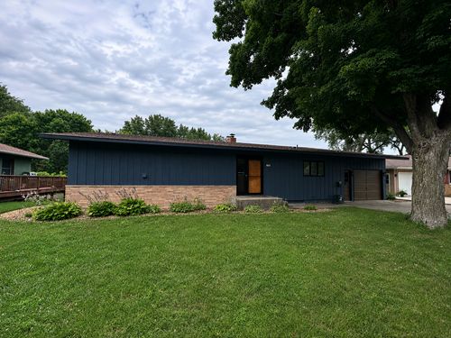 710 Lakeview Ave, North Mankato, MN, 56003-2917 | Card Image