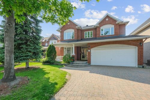 2885 Brigham Way, Gloucester, ON, K1T3Y8 | Card Image