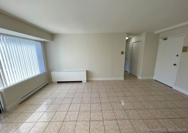 APT-308 - 1310 Berlin Tpke, Condo with 1 bedrooms, 1 bathrooms and 1 parking in Wethersfield CT | Image 4