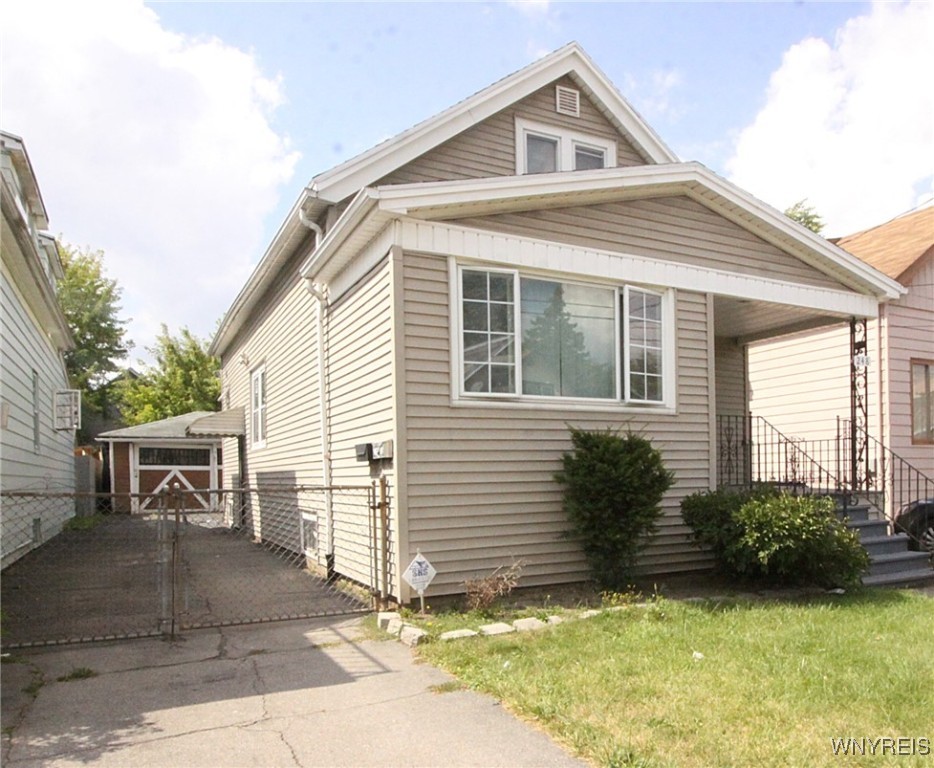 Newburgh Ave, Buffalo, NY 14215