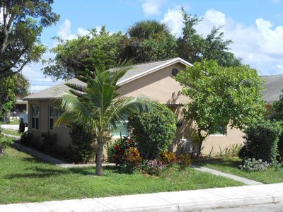 416 S E Street, House other with 3 bedrooms, 1 bathrooms and null parking in Lake Worth Beach FL | Image 1