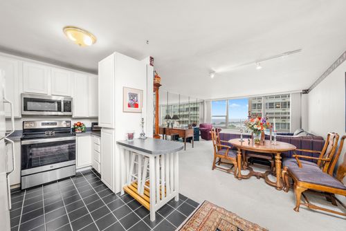 apt-1701-3600 N Lake Shore Dr, Chicago, IL, 60613-4670 | Card Image