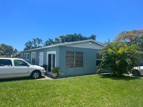 b-1-754 Date Palm Dr, Lake Park, FL, 33403-3255 | Card Image