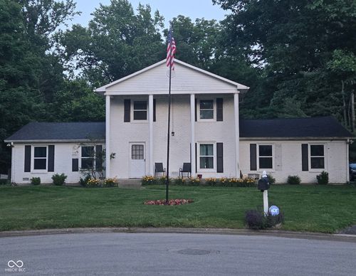 8901 Black Hawk Ln, Indianapolis, IN, 46234-1431 | Card Image