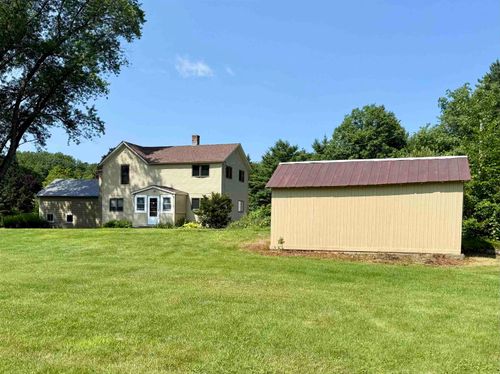 167 Chestnut St, Wilder, VT, 05088-3027 | Card Image