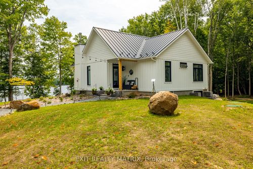 26 Whiskey Point Lane, Godfrey, ON, K0H1T0 | Card Image