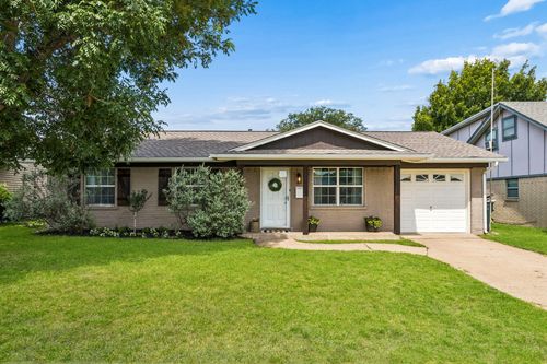 1317 Glenville Dr, Garland, TX, 75042-4539 | Card Image