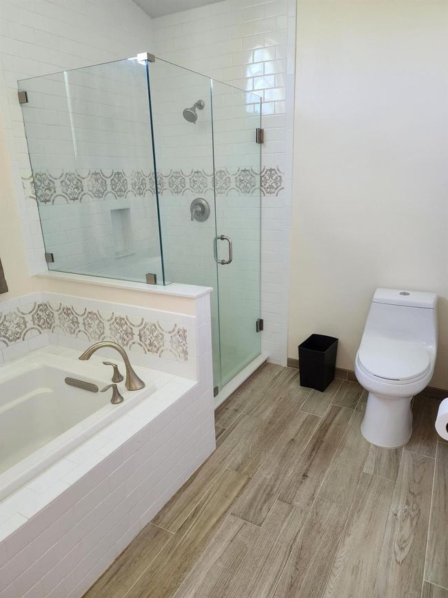 3625 Sw Masilunas St, House other with 3 bedrooms, 2 bathrooms and null parking in Port St Lucie FL | Image 11