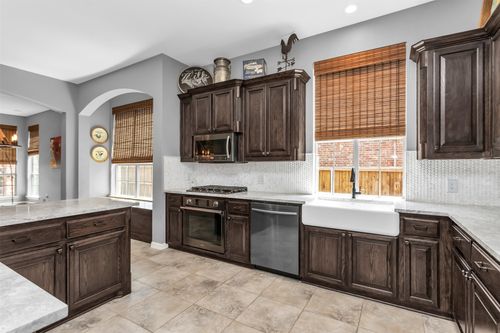 6054 Wallis Dr, Frisco, TX, 75033-2813 | Card Image