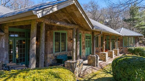 1376 Highgate Rd, Highlands, NC, 28741 | Card Image