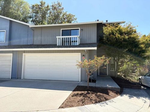 117 Brookshire Dr, Watsonville, CA, 95076 | Card Image