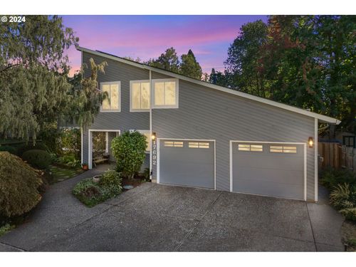 17692 Sw Washington Dr, Aloha, OR, 97078 | Card Image