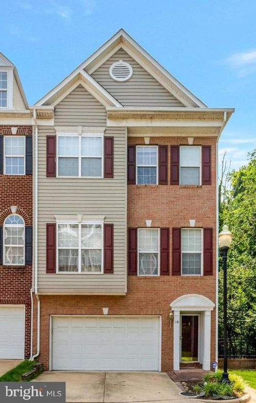 10 Phoenix Mill Pl, ALEXANDRIA, VA, 22304-6350 | Card Image