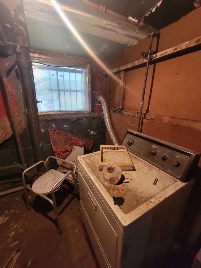 25 Dwight St, Home with 0 bedrooms, 2 bathrooms and null parking in Jersey City NJ | Image 43