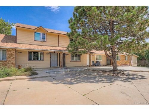 1976 Eagle St, Aurora, CO, 80011-4430 | Card Image