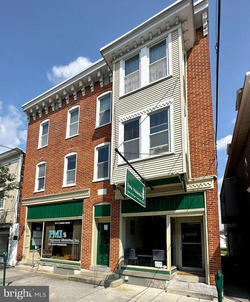 301-12 S Carlisle St, GREENCASTLE, PA, 17225-1557 | Card Image