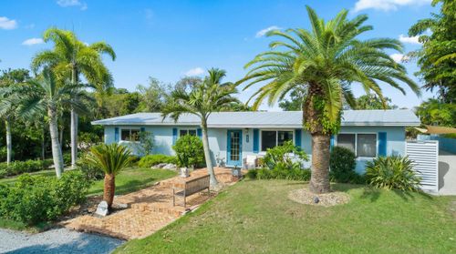 160 Ridge St, Tavernier, FL, 33070-2324 | Card Image