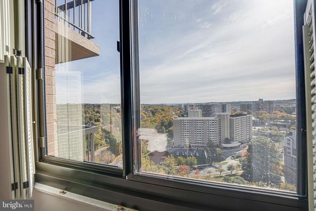 APT-1514 - 5500 Holmes Run Pkwy, Condo with 1 bedrooms, 2 bathrooms and null parking in ALEXANDRIA VA | Image 8