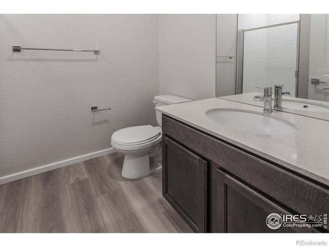 SECONDARY BATH | Image 24