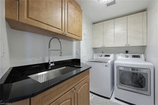 Laundry Room | Image 20