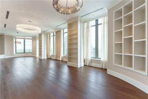 unit-35a-3376 Peachtree Rd Ne, Atlanta, GA, 30326-7206 | Card Image