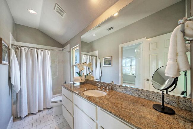 Secondary​​‌​​​​‌​​‌‌​‌‌​​​‌‌​​‌‌​‌​​​​​‌ bathroom | Image 27