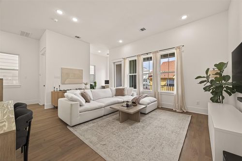 c-1243 W 23rd St, Houston, TX, 77008-1815 | Card Image