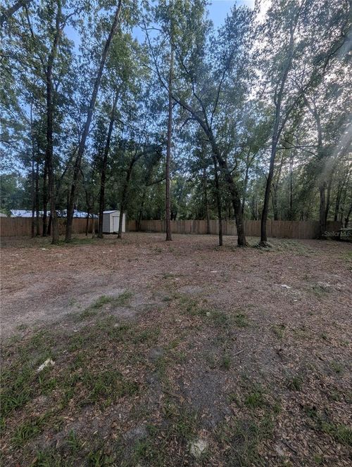 327 Sw Caboose Dr, FORT WHITE, FL, 32038-7343 | Card Image