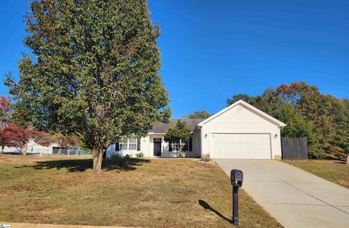205 Spring Estates Dr, Liberty, SC, 29657-3439 | Card Image