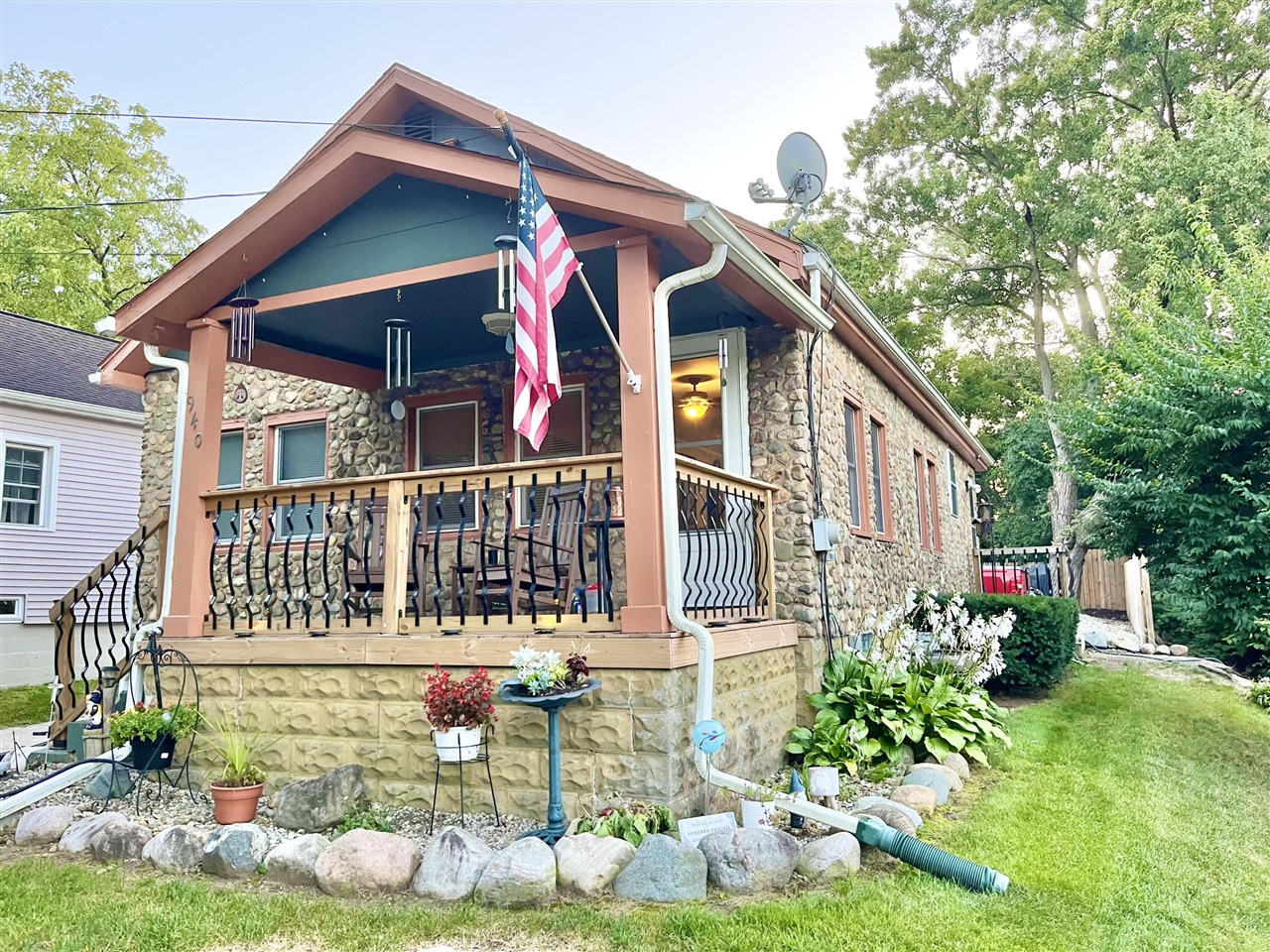 Ellery Ave, Jackson, MI 49202