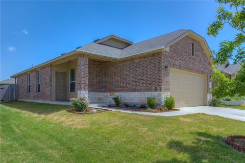 564 Moonwalker Trl, Buda, TX, 78610-3641 | Card Image
