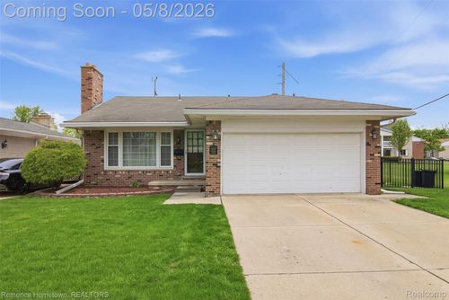 11337 Kennebec Ave, Allen Park, MI, 48101-1009 | Card Image