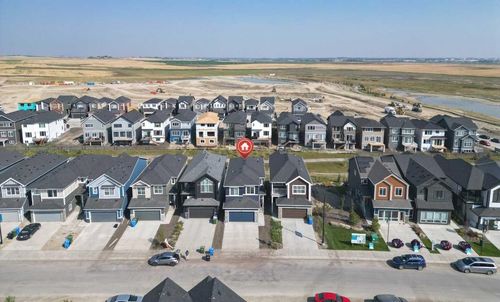 200 Lewiston Dr Ne, Calgary, AB, T3P2H9 | Card Image