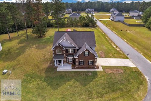 109 Greenbriar St Ne, Ludowici, GA, 31316-6276 | Card Image
