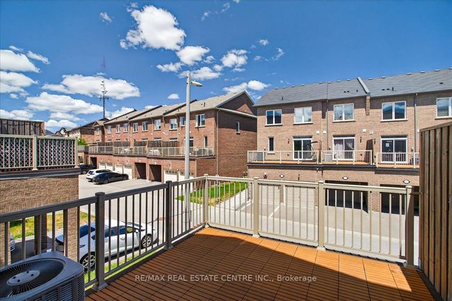 1373 Salem Rd N, House attached with 4 bedrooms, 3 bathrooms and 1 parking in Ajax ON | Image 23