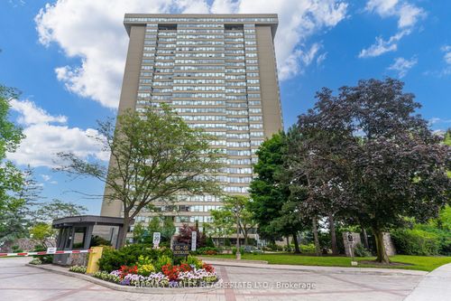205-55 Skymark Dr, North York, ON, M2H3N4 | Card Image