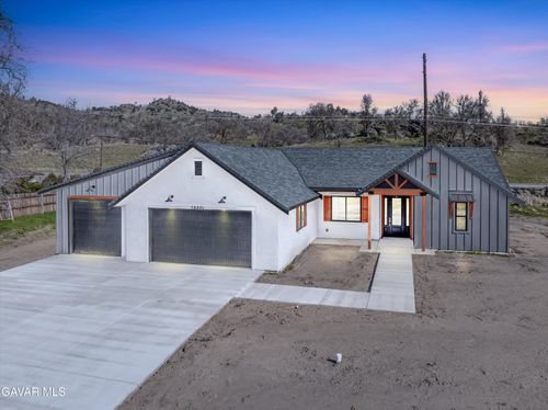 28901 Birkdale Court, Stallion Springs, CA, 93561 | Card Image
