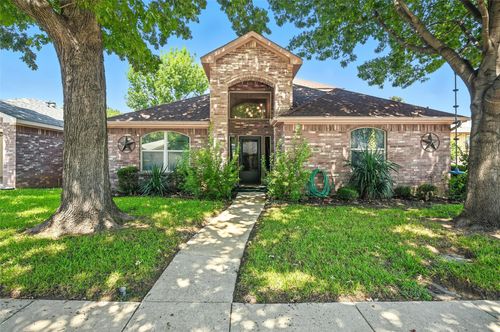 309 Familia Ct, Irving, TX, 75061-4768 | Card Image