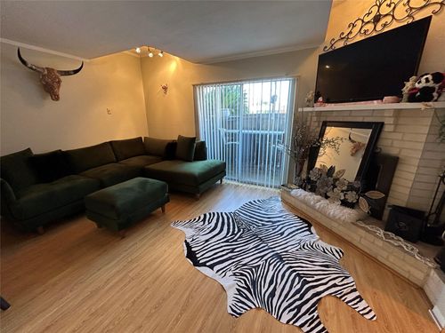 apt-193-3919 Fairmont Pkwy, Pasadena, TX, 77504-3062 | Card Image