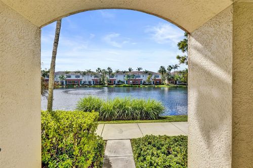 228-228 Sw 6th Ct, Pompano Beach, FL, 33060-8390 | Card Image