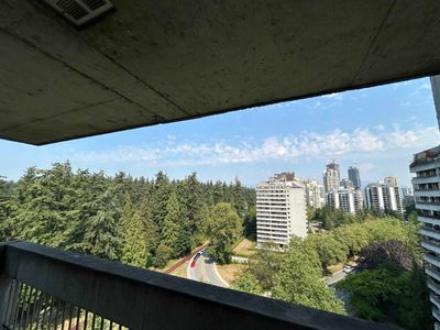 1502 - 6689 Willingdon Ave, Condo with 1 bedrooms, 1 bathrooms and 1 parking in Burnaby BC | Image 2