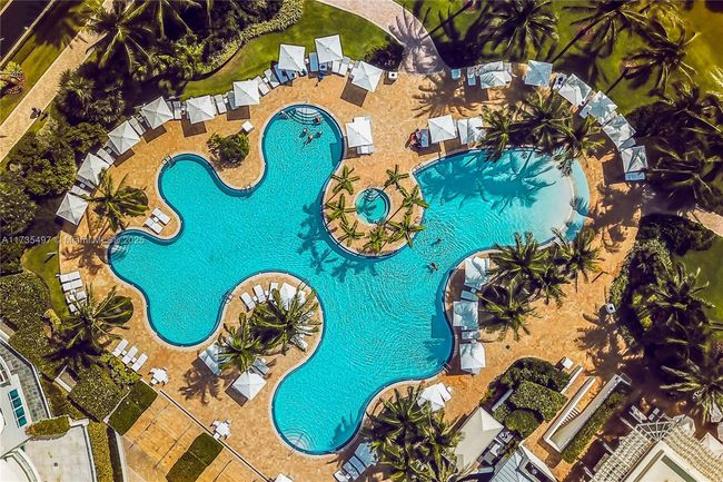 APT-1704 - 50 S Pointe Dr, Condo with 2 bedrooms, 3 bathrooms and null parking in Miami Beach FL | Image 26