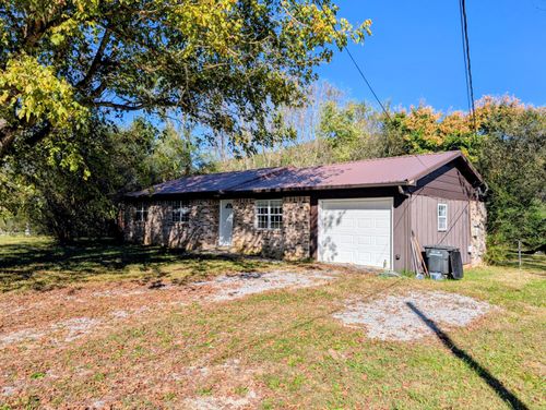 150 Harmon Rd, Graysville, TN, 37338-5302 | Card Image