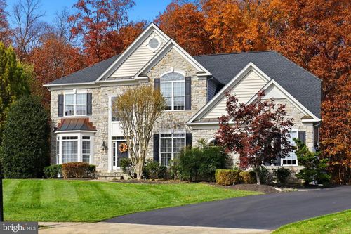 22455 Pine Ridge Ct, ASHBURN, VA, 20148-6932 | Card Image