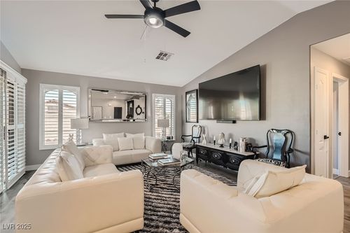 apt-204-7250 Diamond Canyon Ln, Las Vegas, NV, 89149-4868 | Card Image