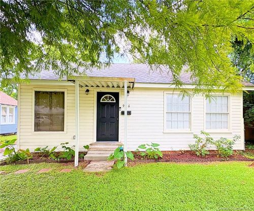 906 16th St, Lake Charles, LA, 70601-7520 | Card Image
