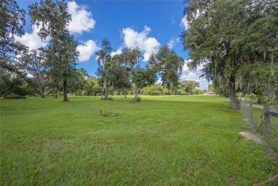 11900 S Istachatta Road, House other with 5 bedrooms, 2 bathrooms and null parking in Floral City FL | Image 3