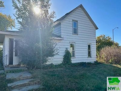 927 W Main, House other with 3 bedrooms, 1 bathrooms and null parking in Vermillion SD | Image 1