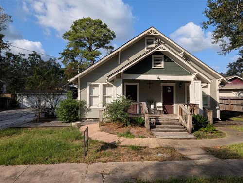 510 W Lang St, Alvin, TX, 77511-2247 | Card Image